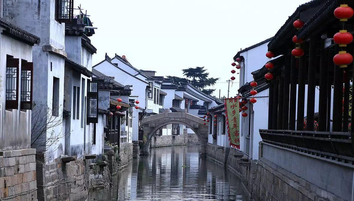 暗黑精灵的装扮